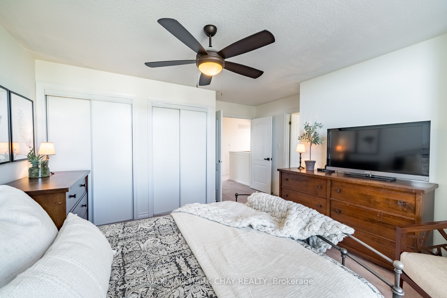 75 Gail Parks Cres