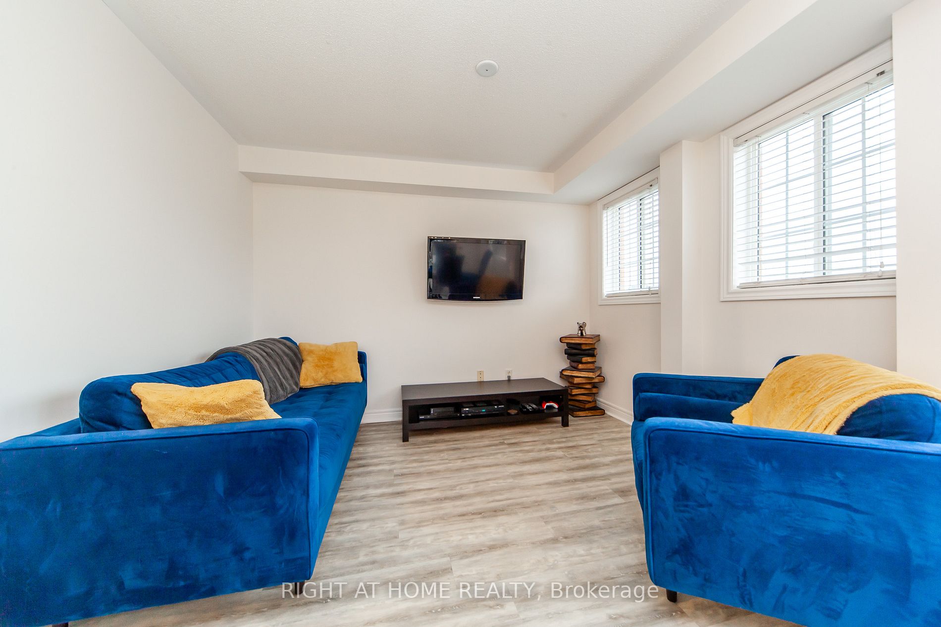 116 Cornell Park Ave, #D212