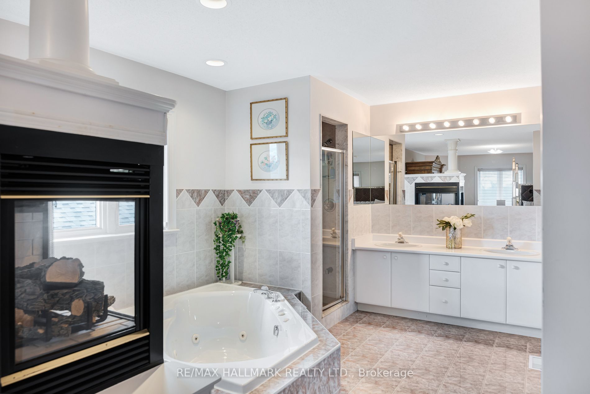 73 Cooperage Cres