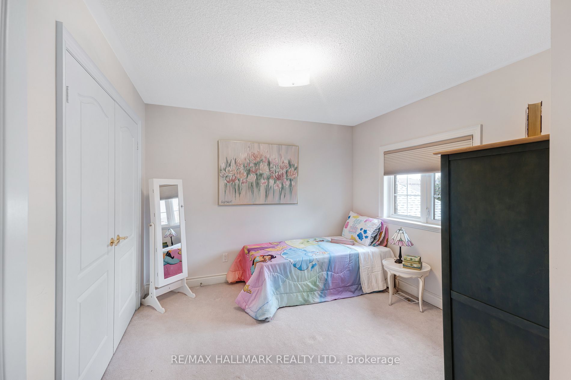 73 Cooperage Cres