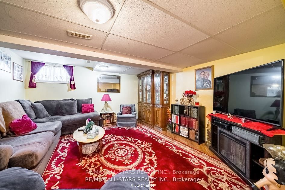 5549 Highway 47