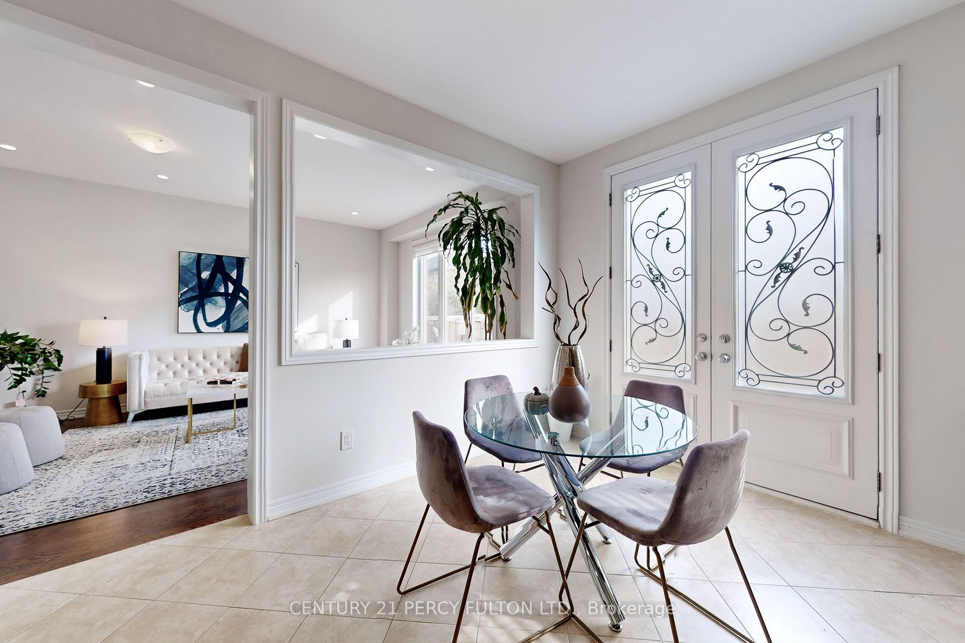 102 Flourish St