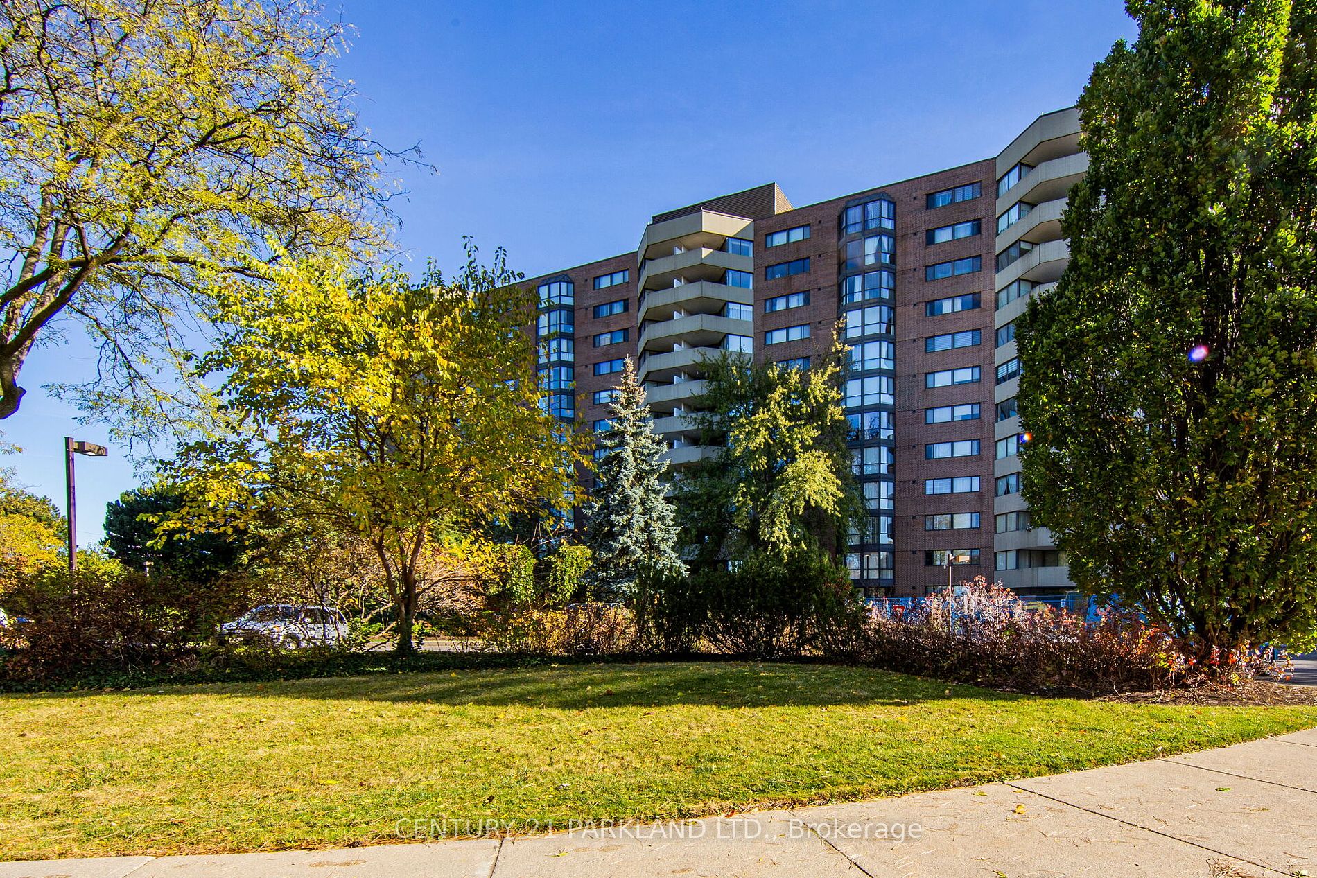 50 Baif Blvd, #403