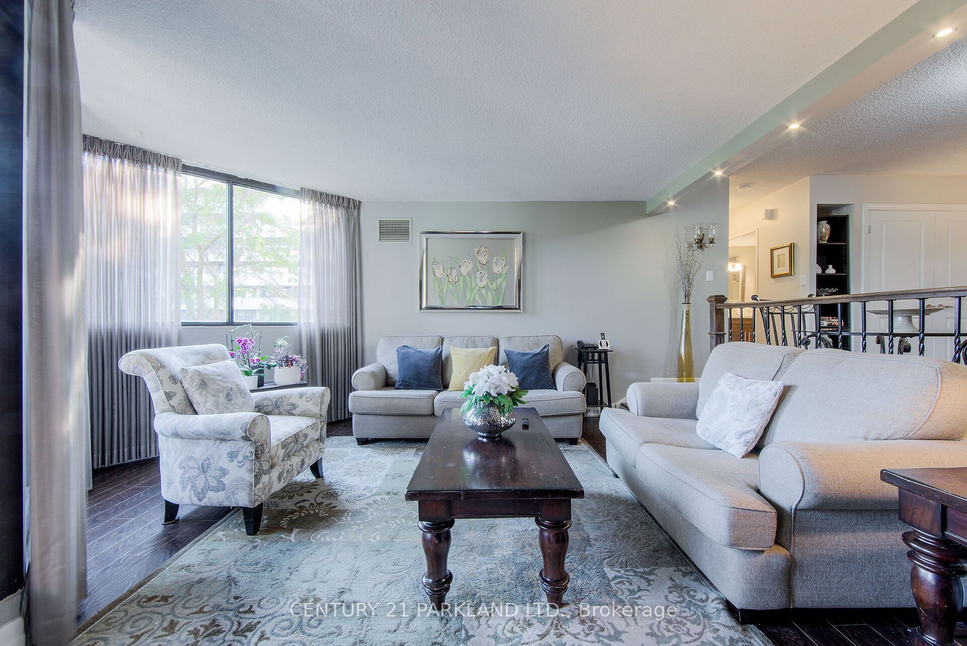 50 Baif Blvd, #403