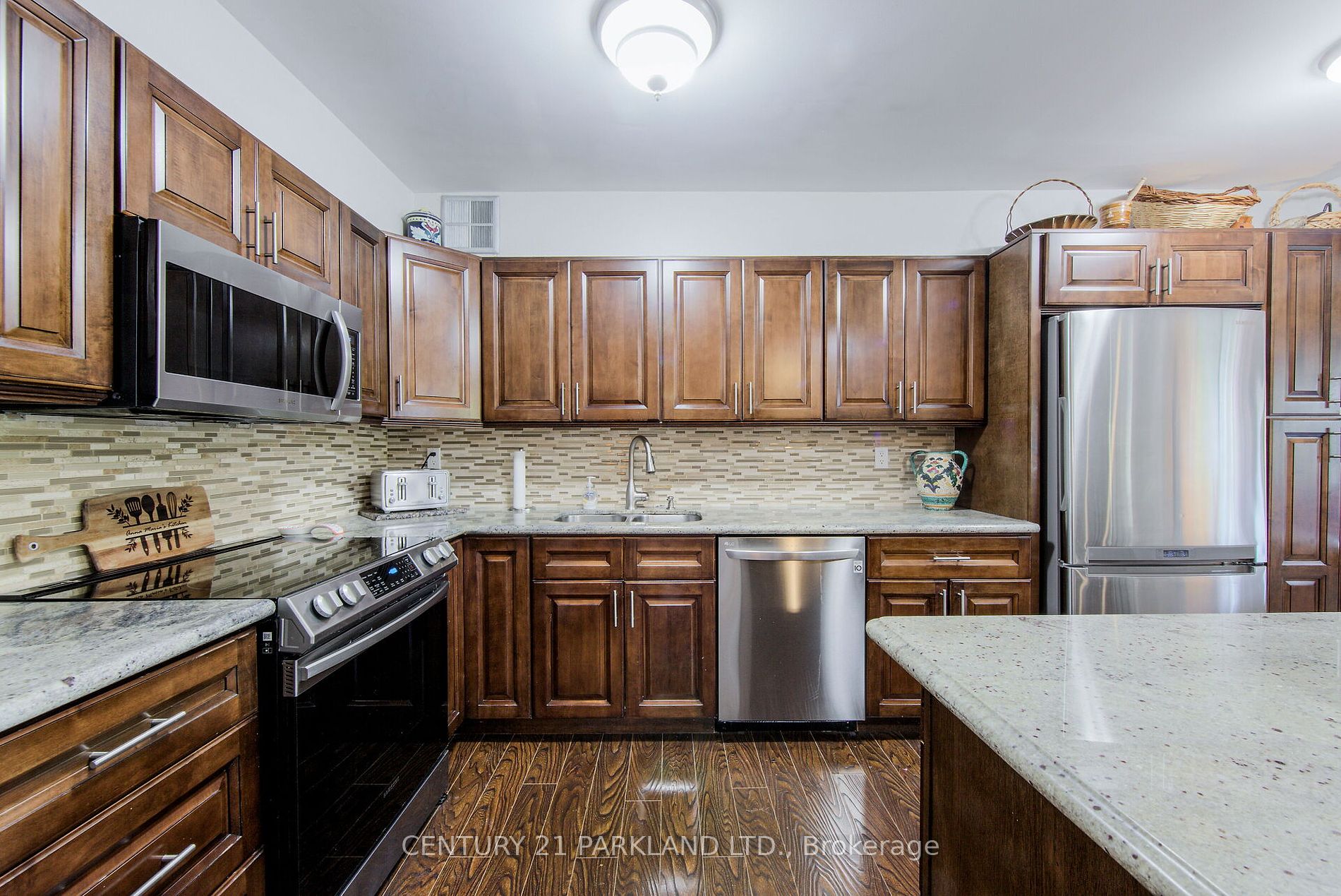 50 Baif Blvd, #403