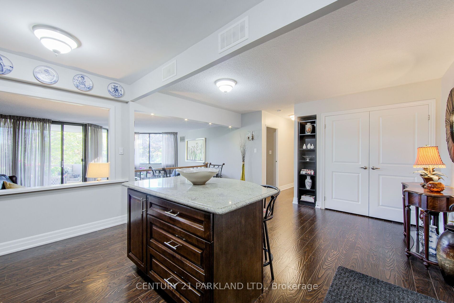 50 Baif Blvd, #403