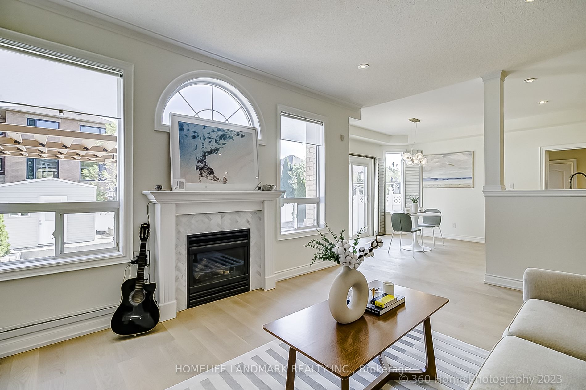 97 Fairlane Cres