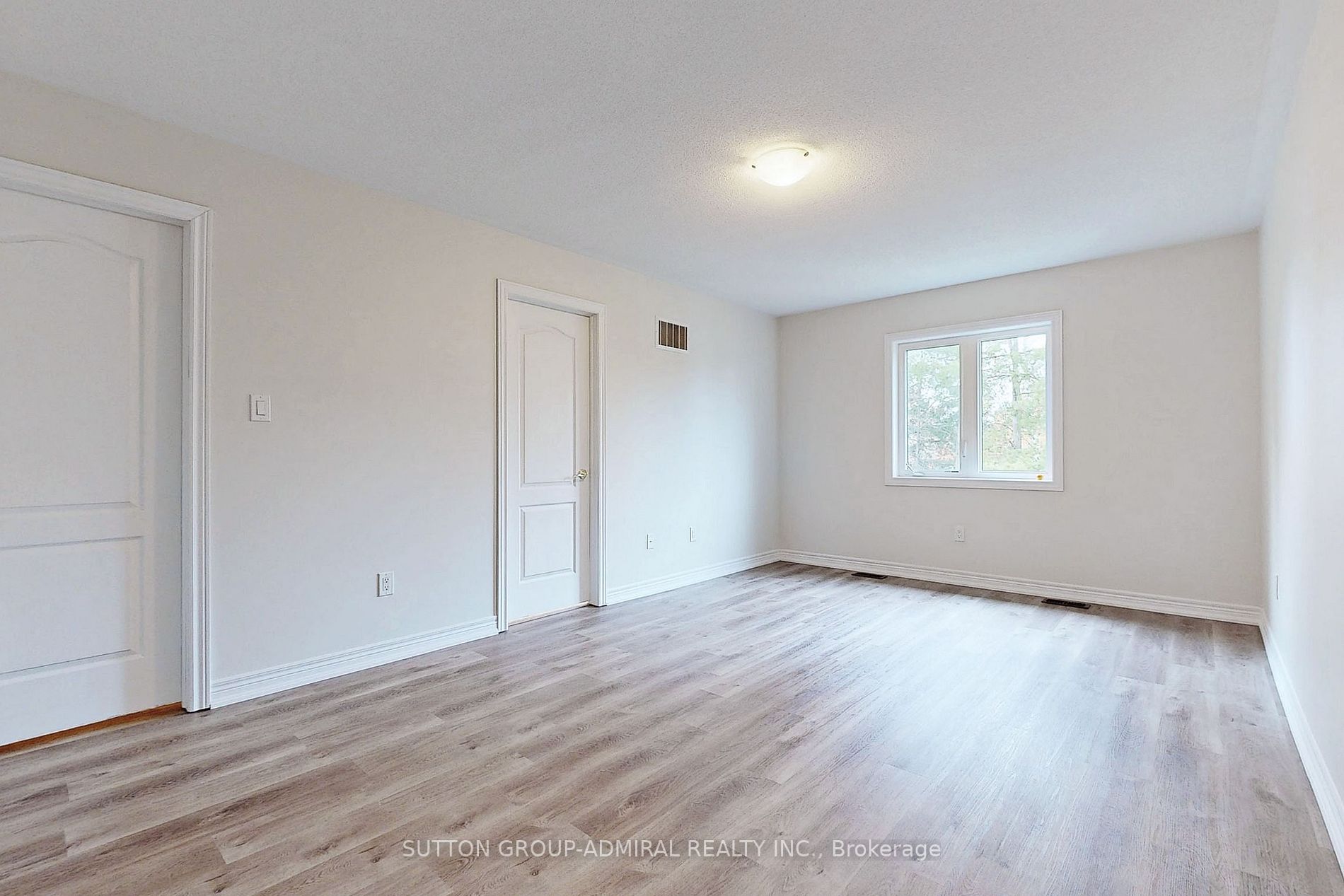 22 Greenwood Dr
