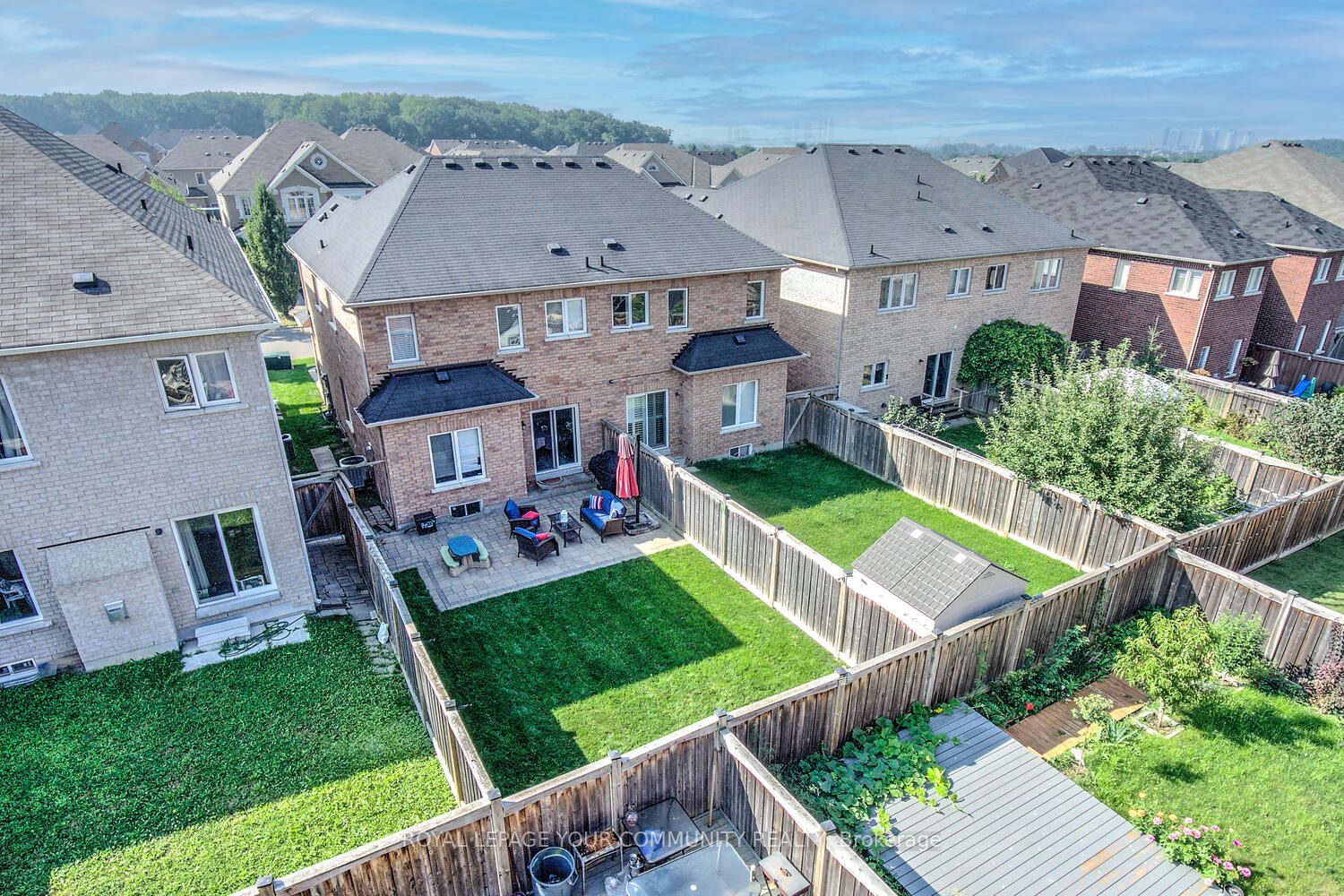 94 LAUDERDALE Drive