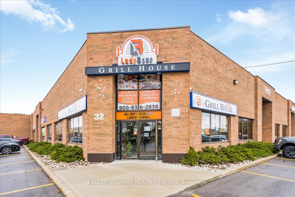 1225 Gorham St, #32