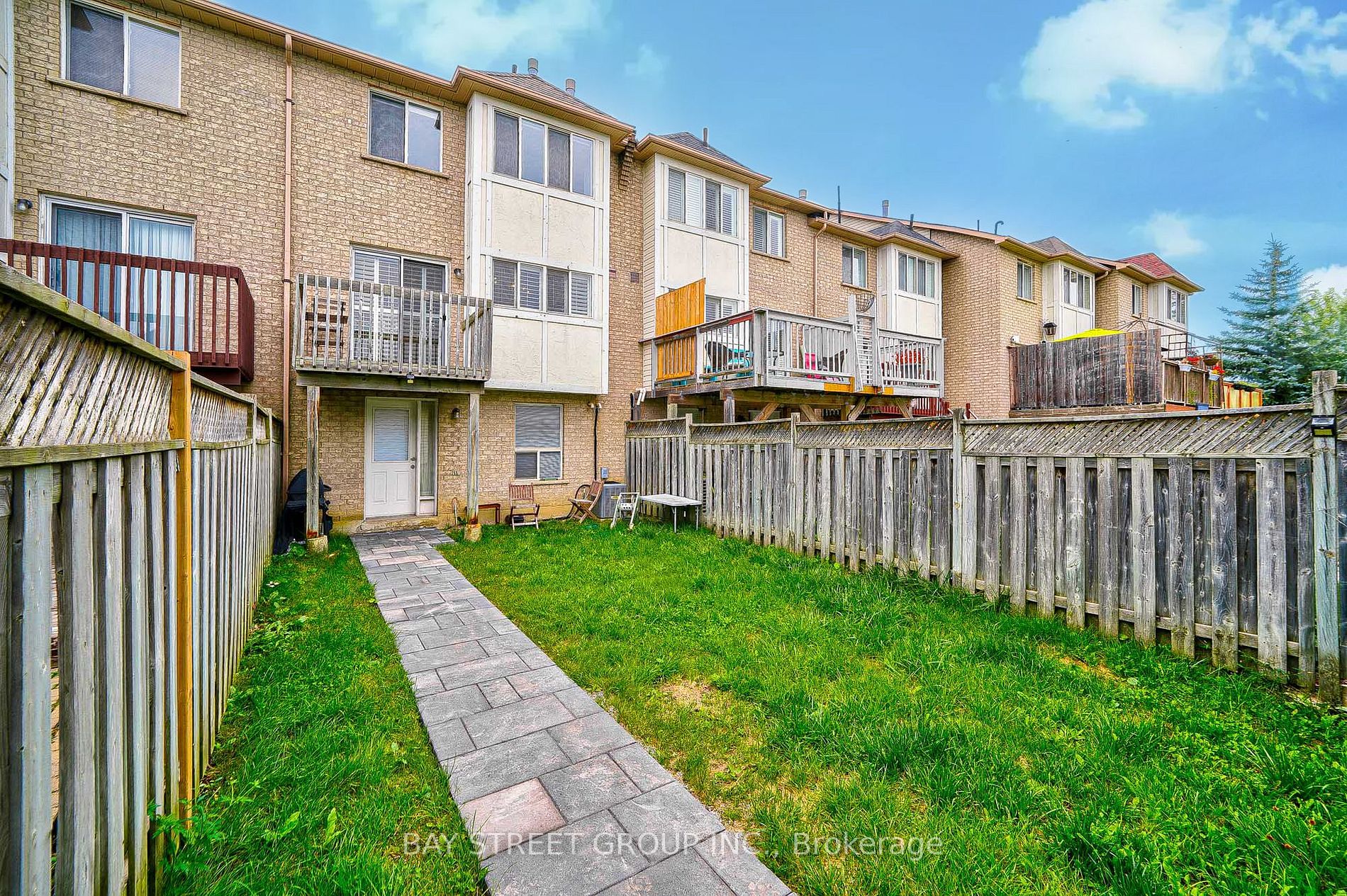 239 Shirley Dr