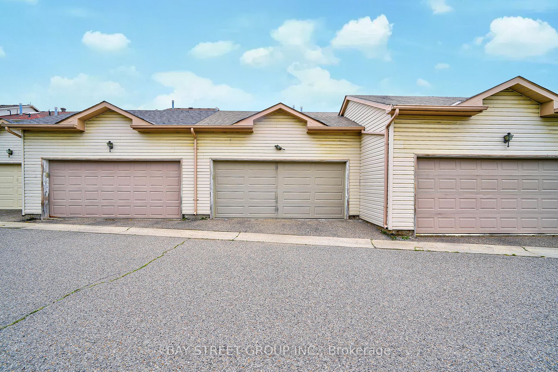 239 Shirley Dr