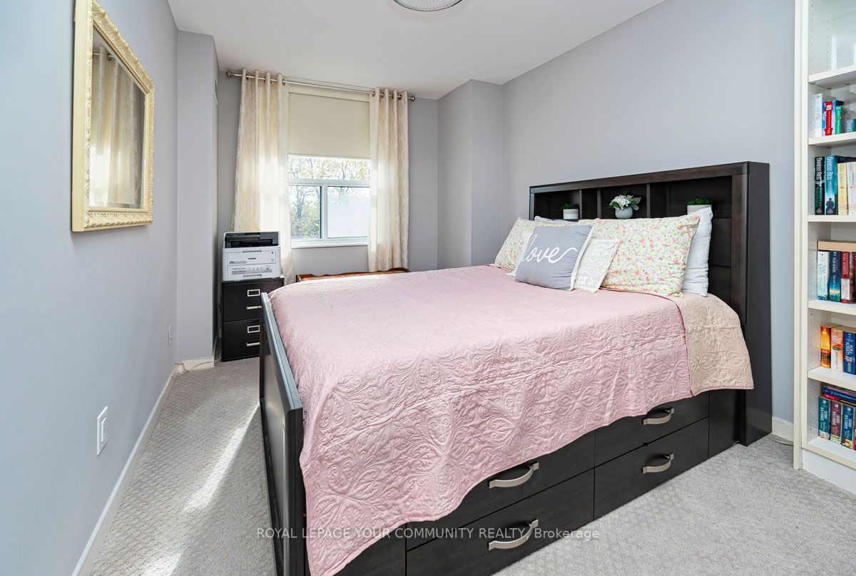 50 Inverlochy Blvd, #309