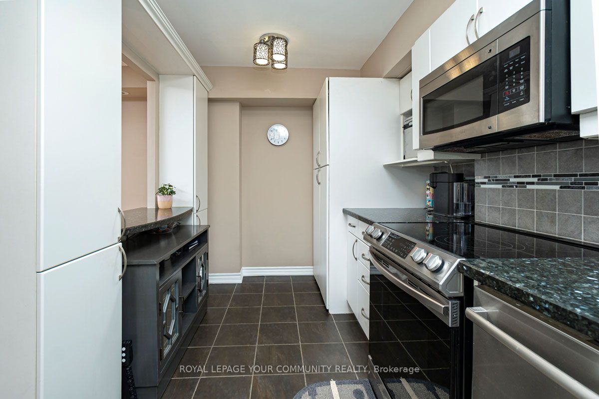 50 Inverlochy Blvd, #309