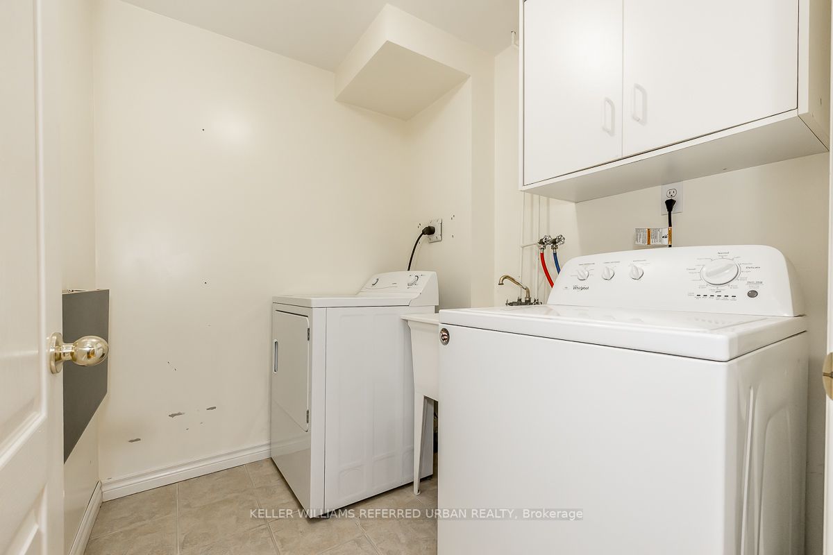 42 Adams St