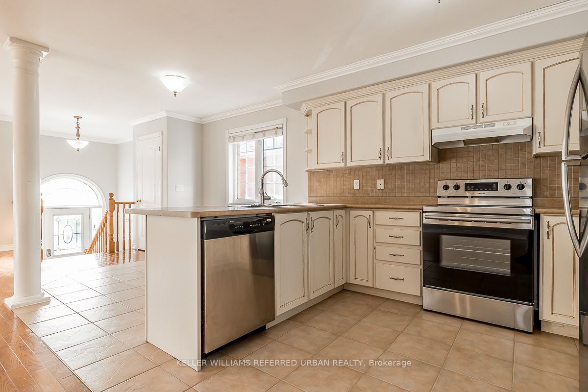 42 Adams St