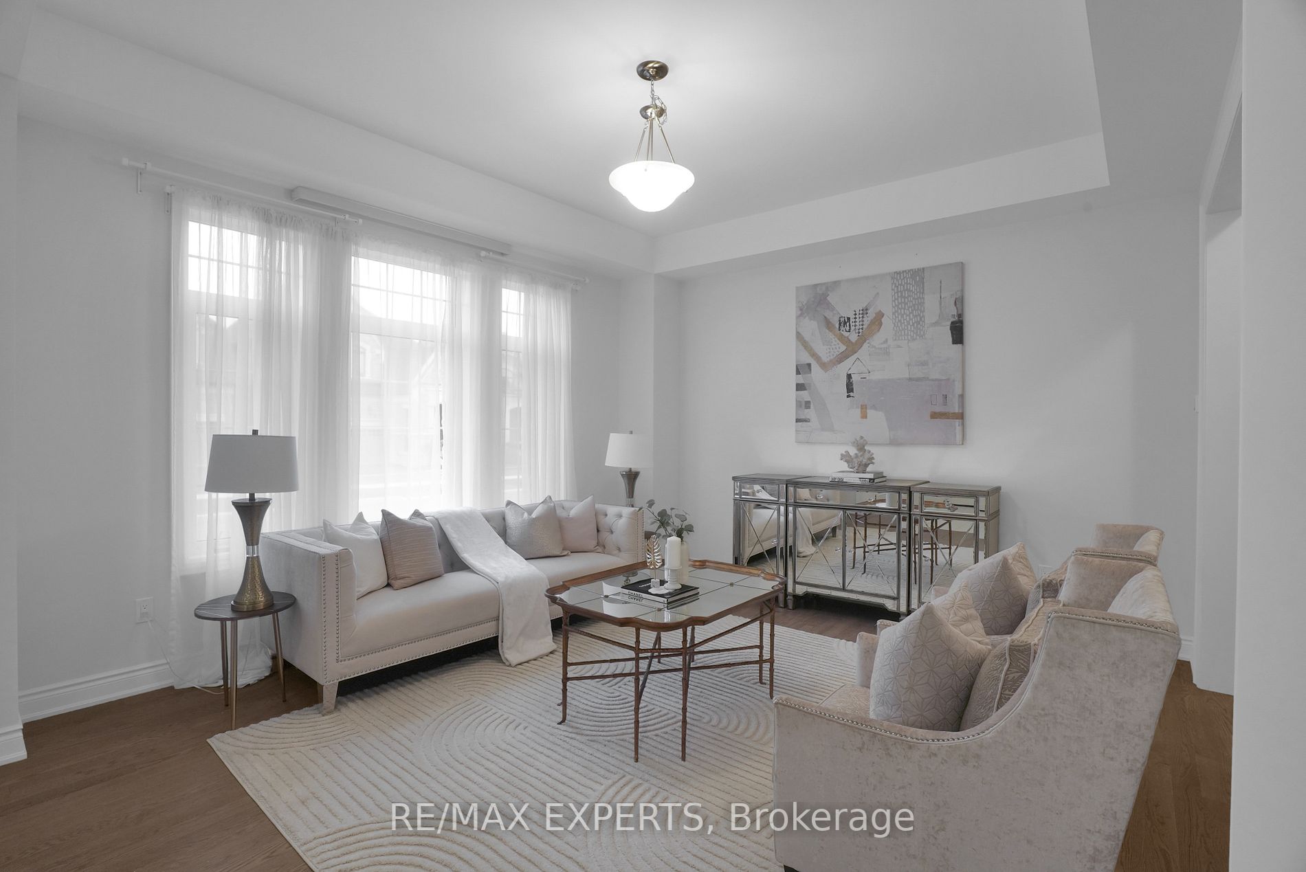 72 Deerhaven Cres