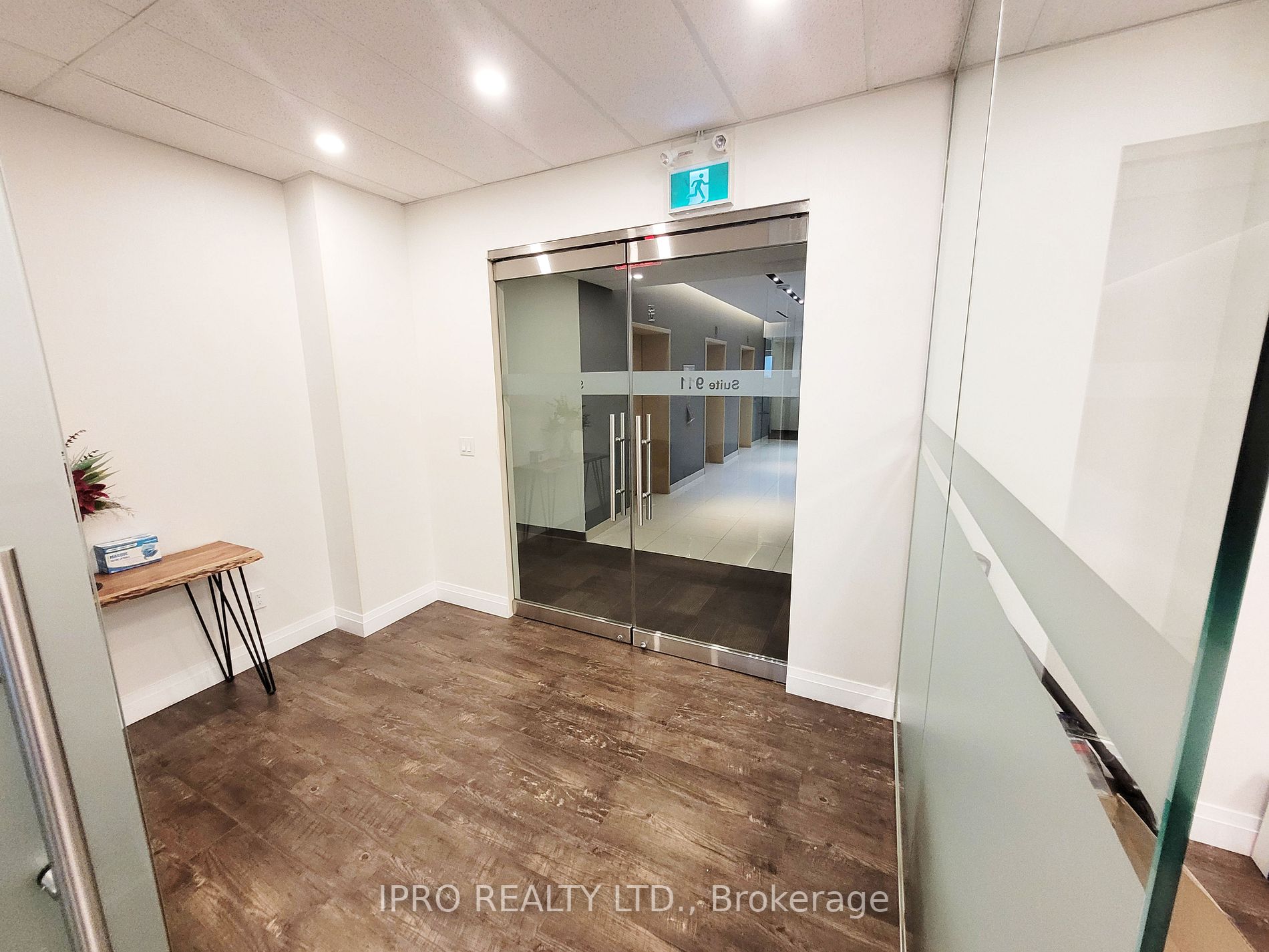 7191 Yonge St, #911