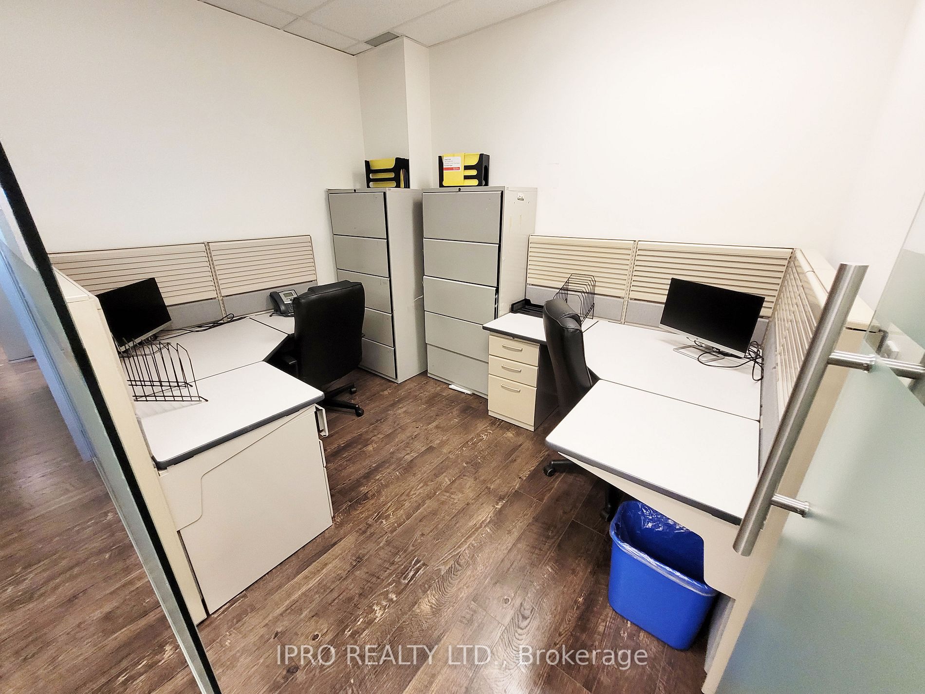7191 Yonge St, #911