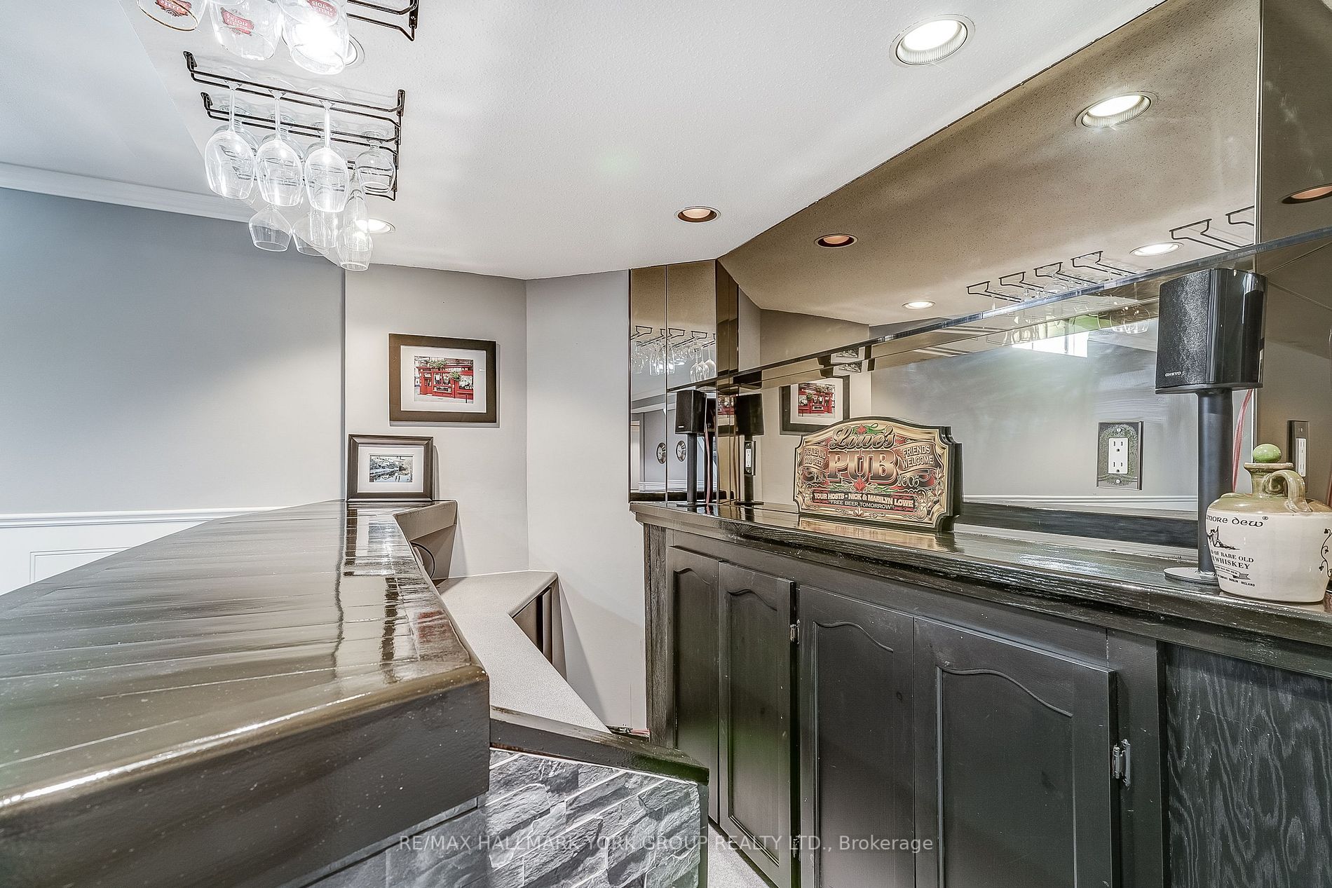 187 Glenway Circ
