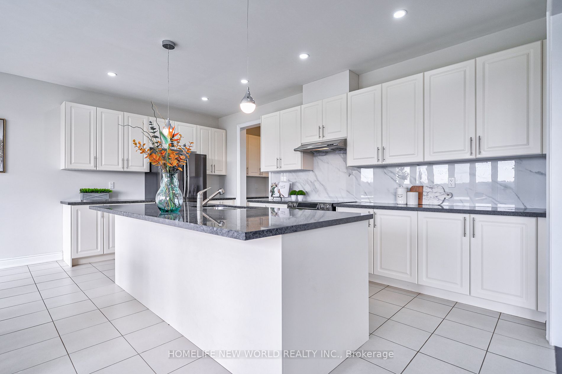 65 Kiteley Crescent