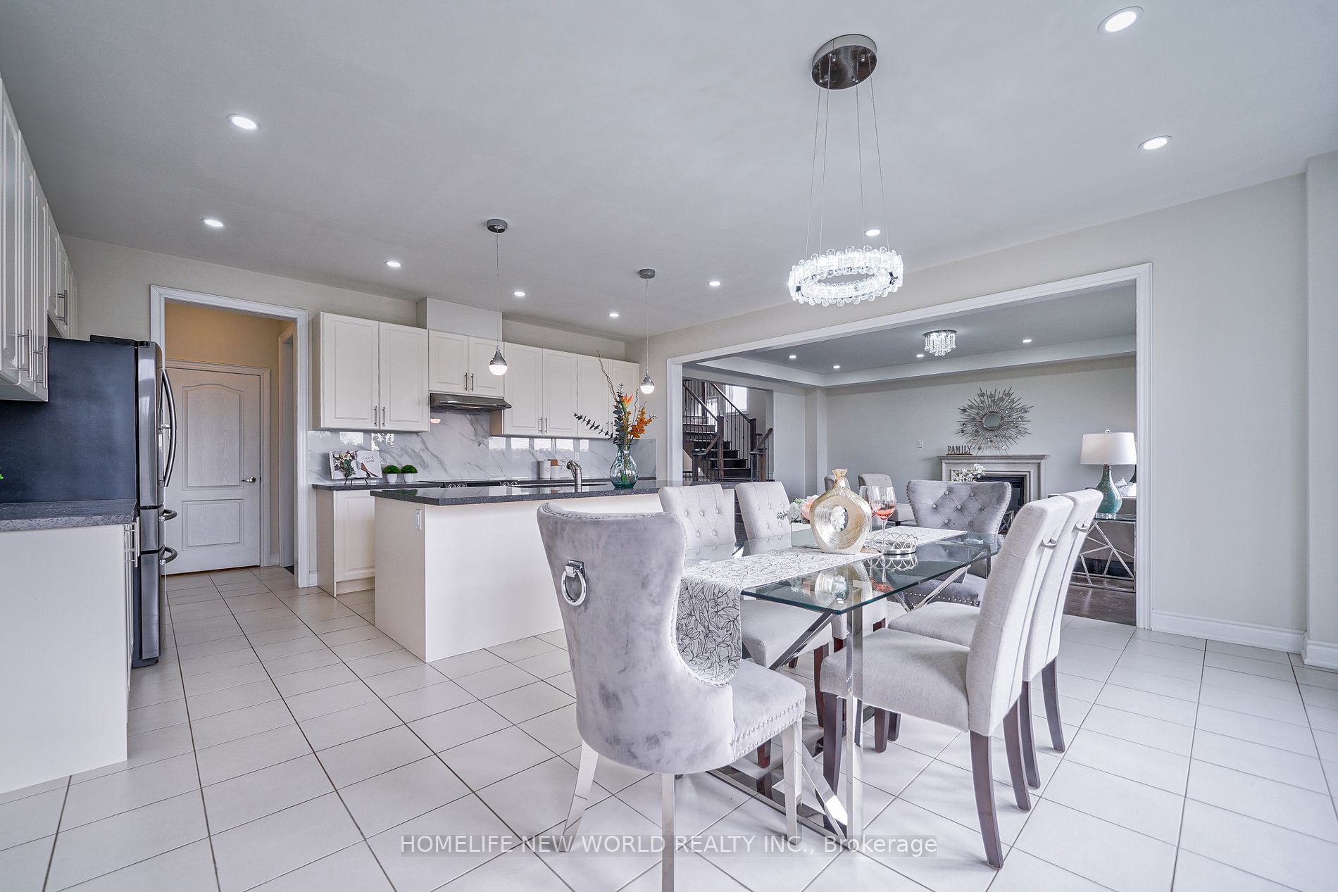65 Kiteley Crescent
