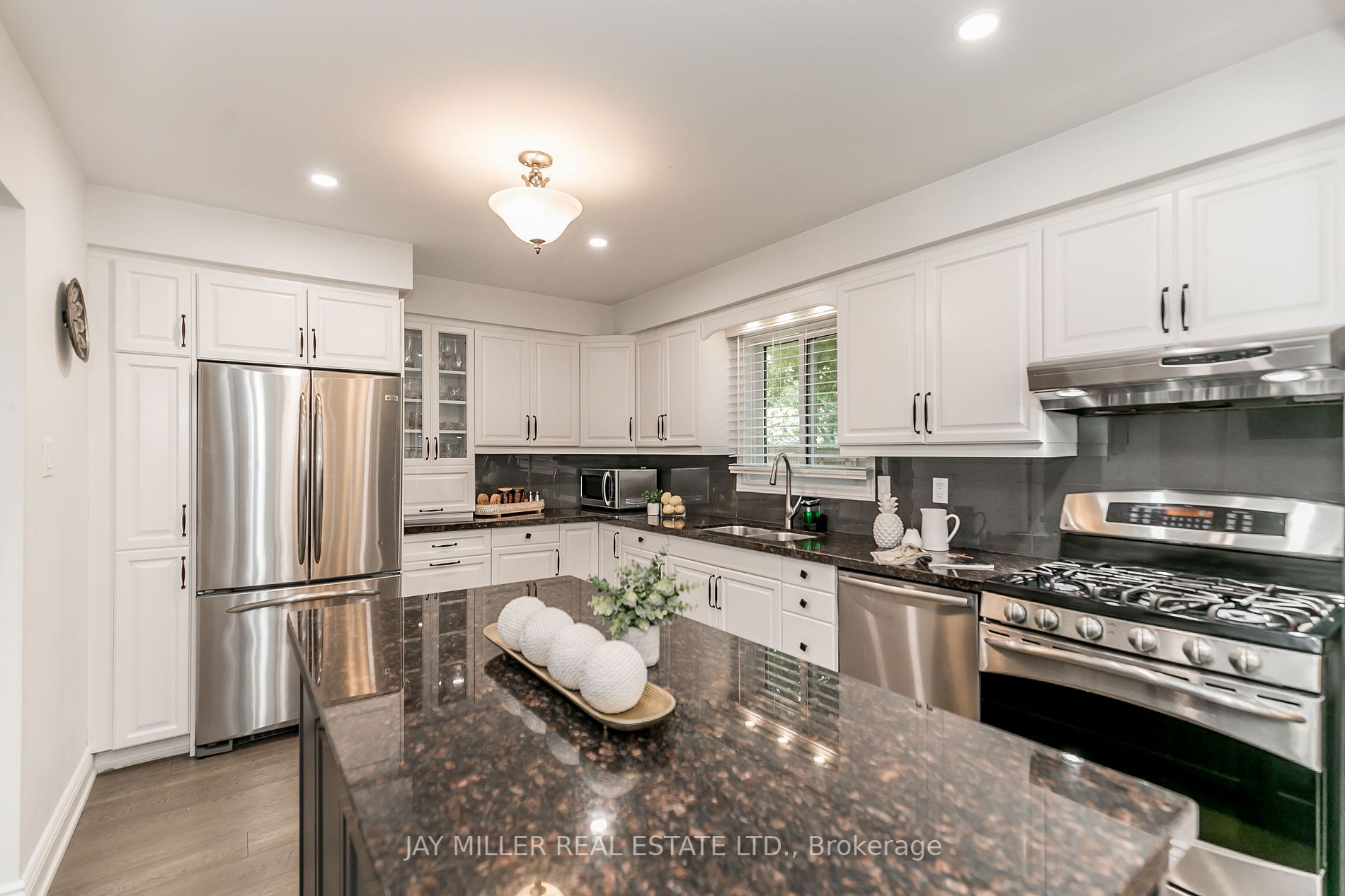 58 Nisbet Dr
