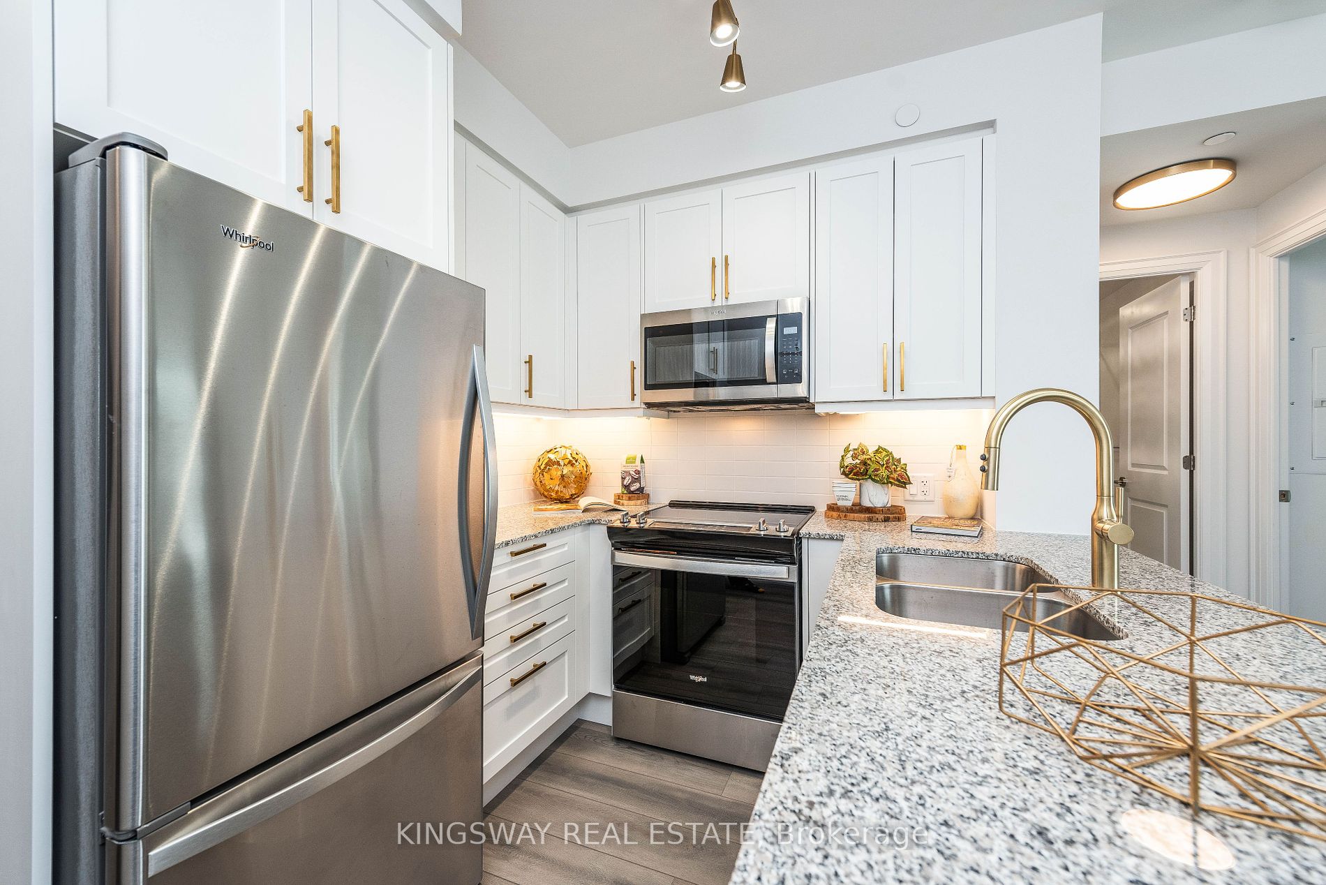10 Gatineau Dr, #501