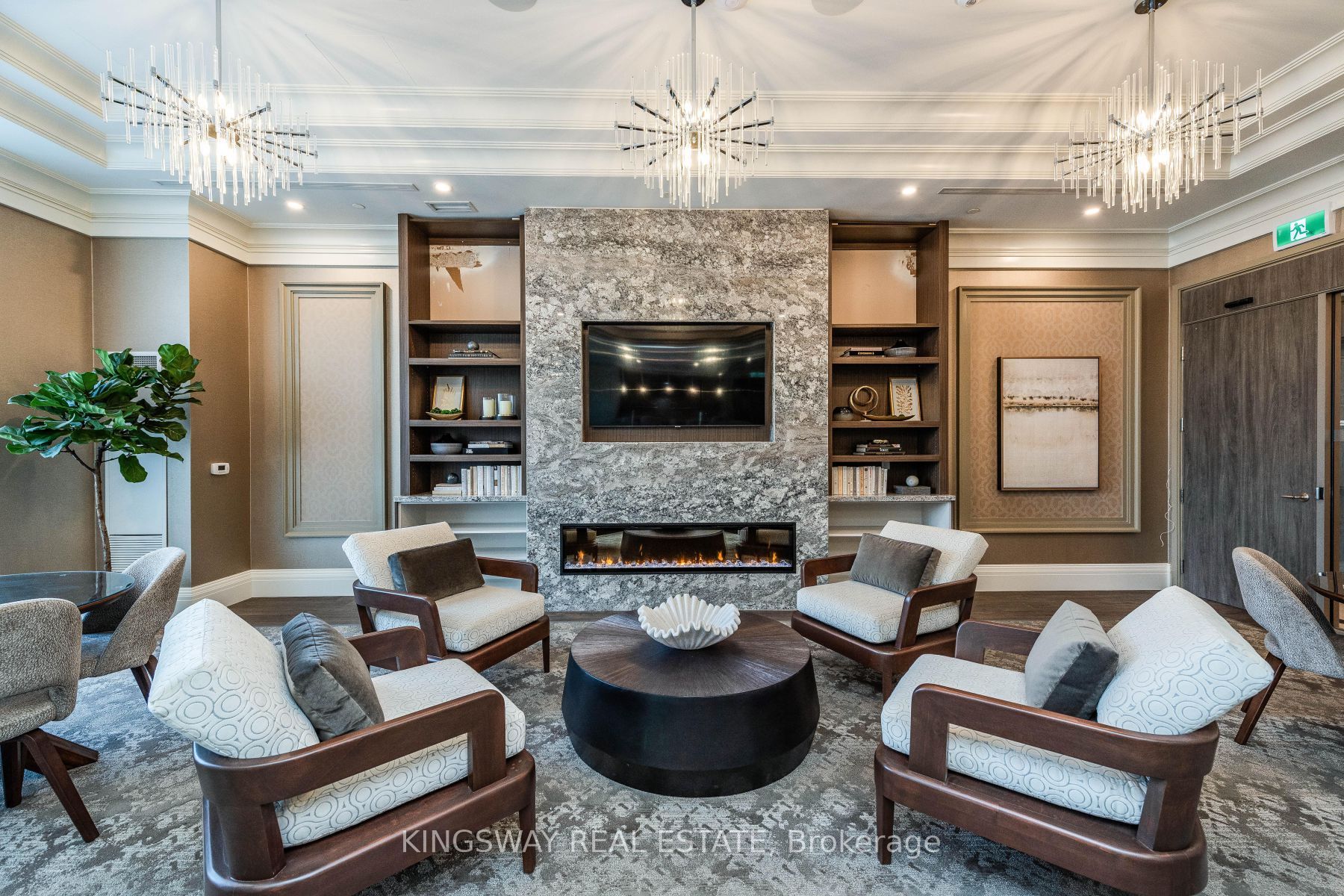 10 Gatineau Dr, #501
