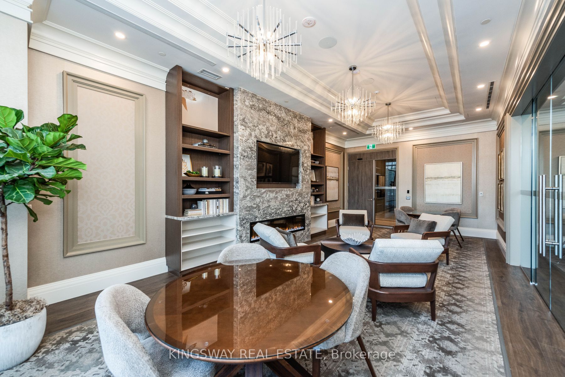 10 Gatineau Dr, #501