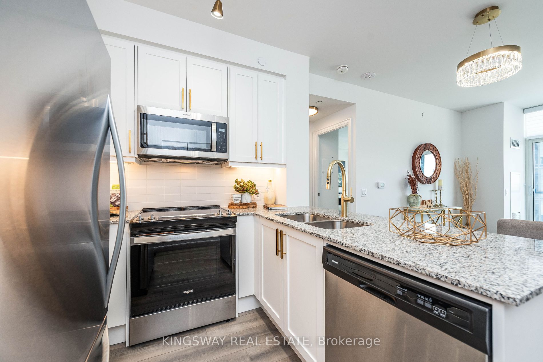 10 Gatineau Dr, #501
