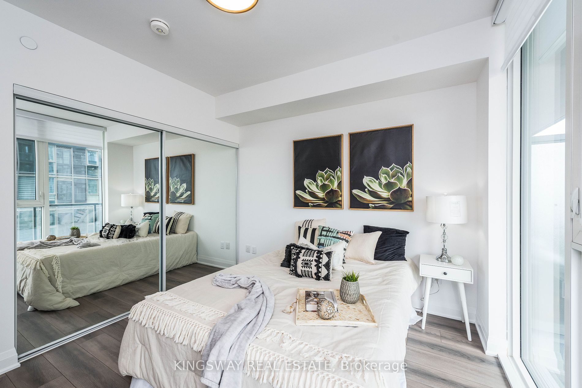10 Gatineau Dr, #501