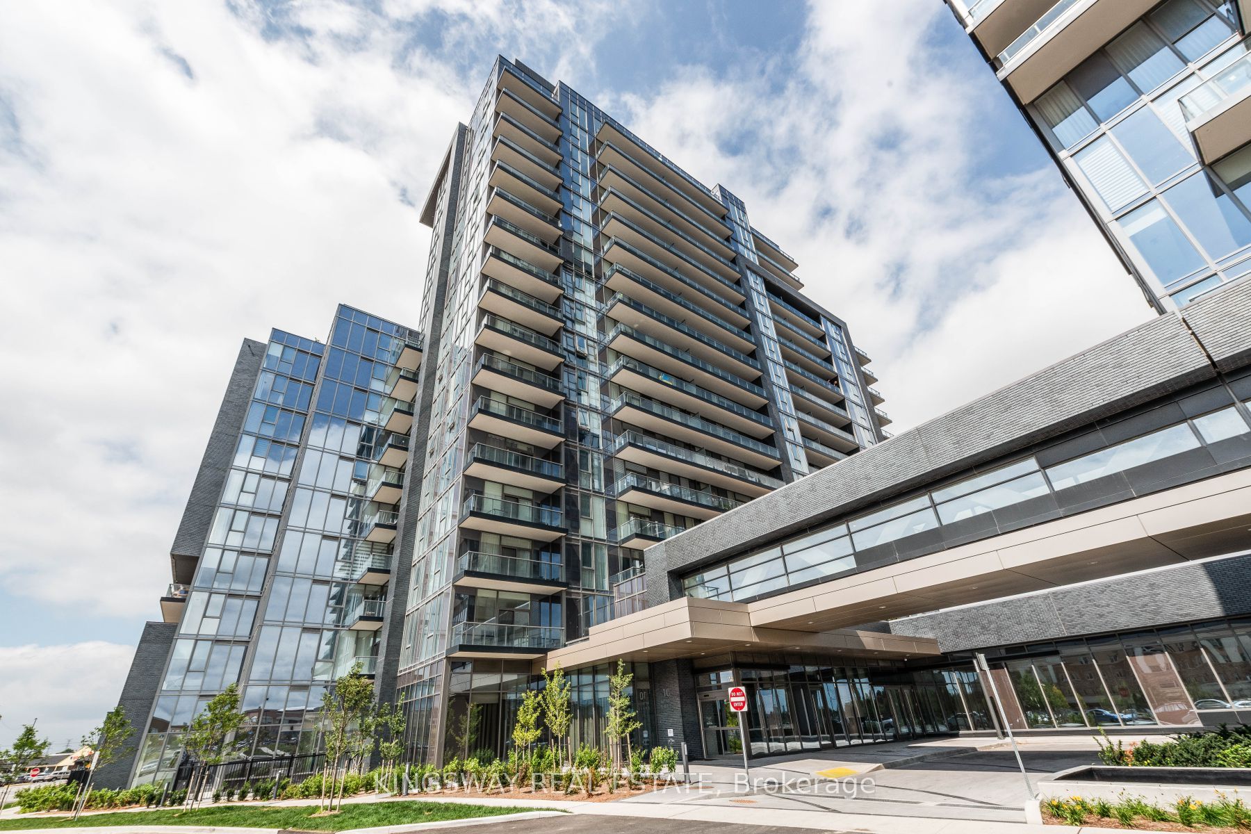 10 Gatineau Dr, #501