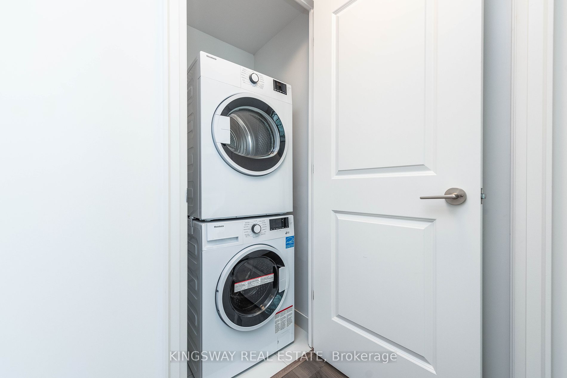 10 Gatineau Dr, #501
