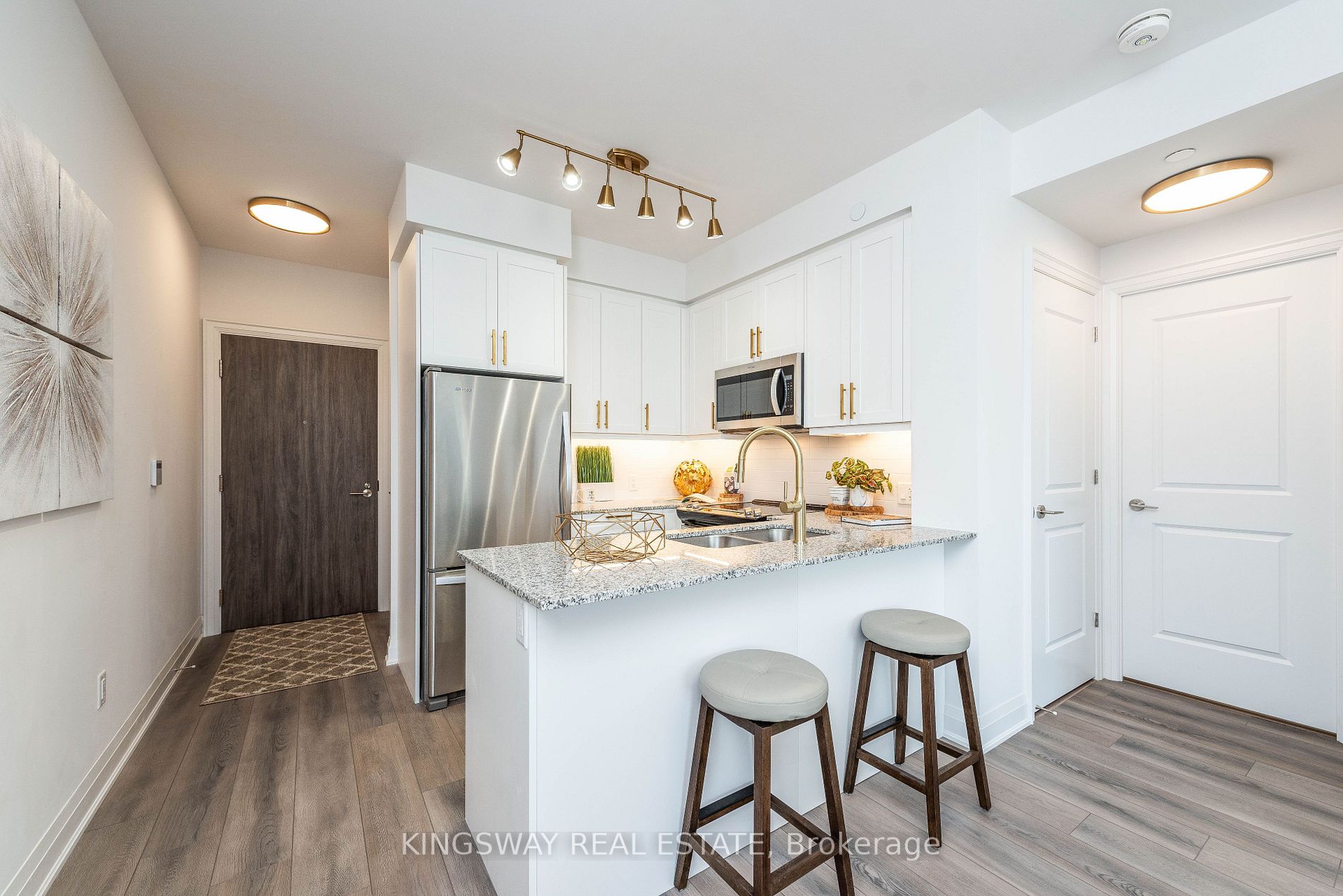 10 Gatineau Dr, #501