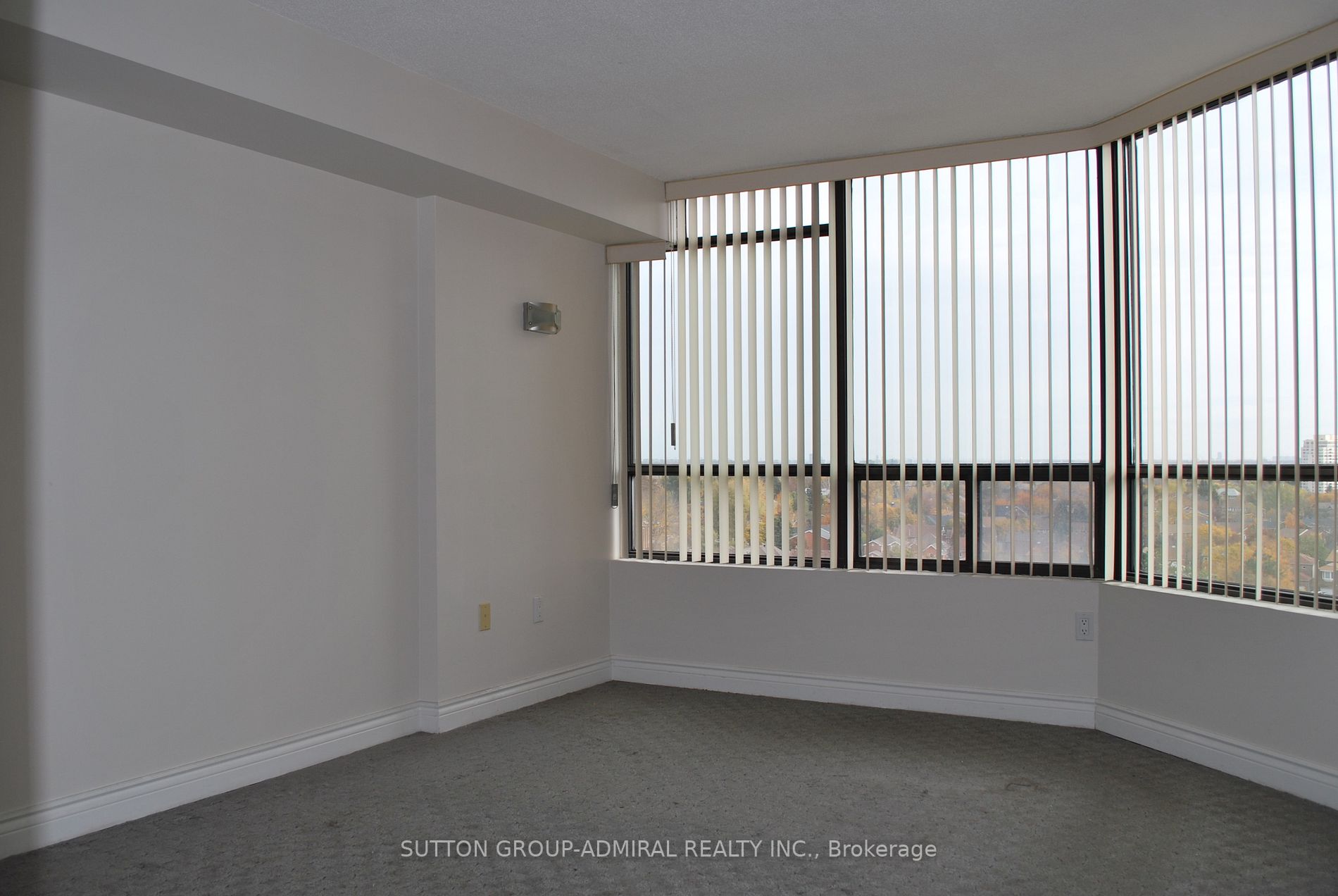 7440 Bathurst St, #1109