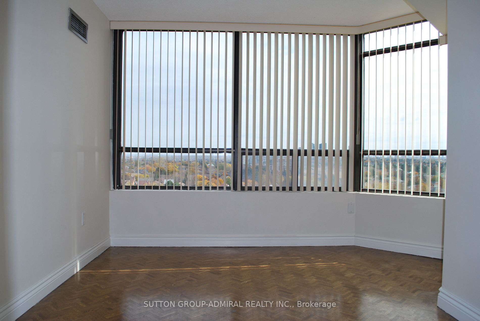 7440 Bathurst St, #1109