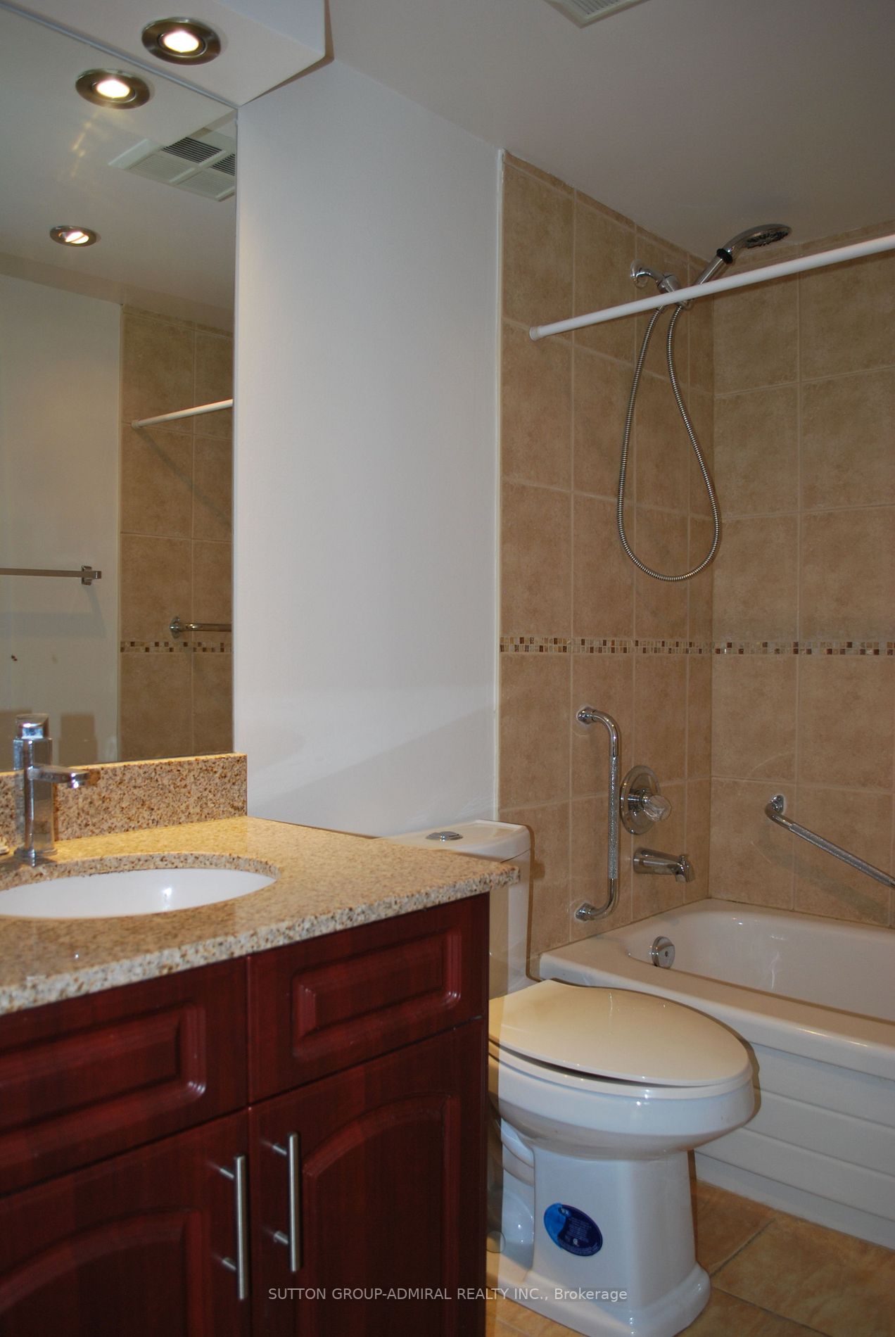7440 Bathurst St, #1109