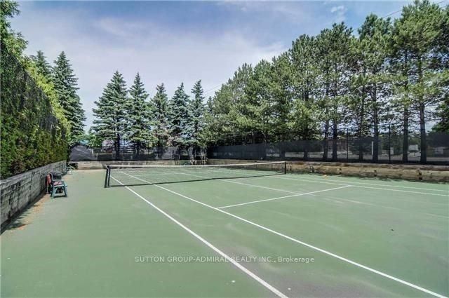 7440 Bathurst St, #1109