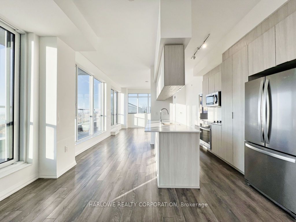 99 Eagle Rock Way, #911