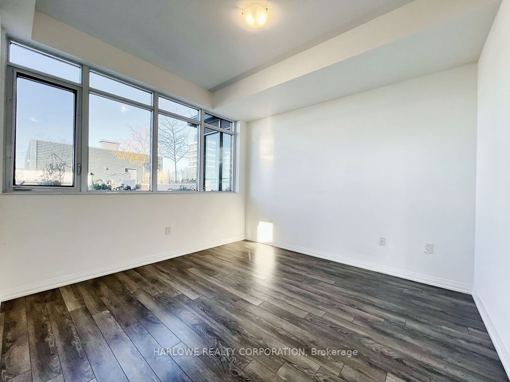 99 Eagle Rock Way, #911