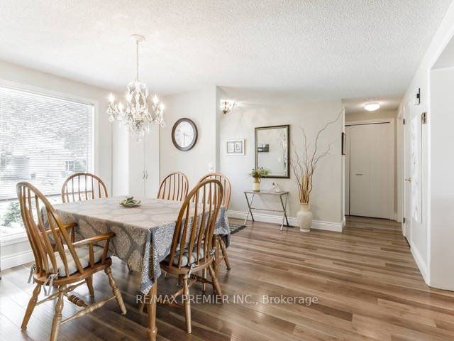 99 Tecumseth Pine Dr