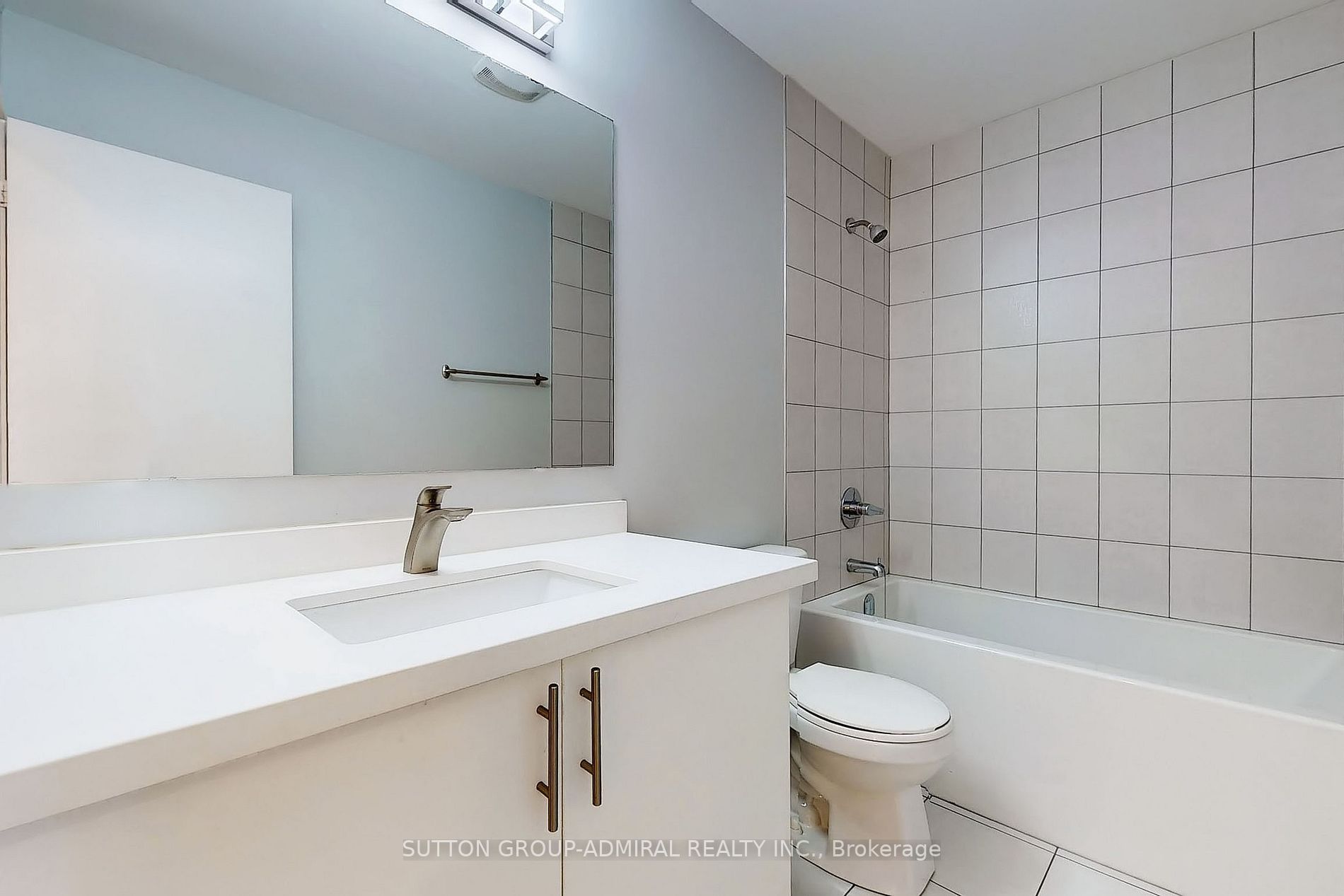 14 Avonmore Trail