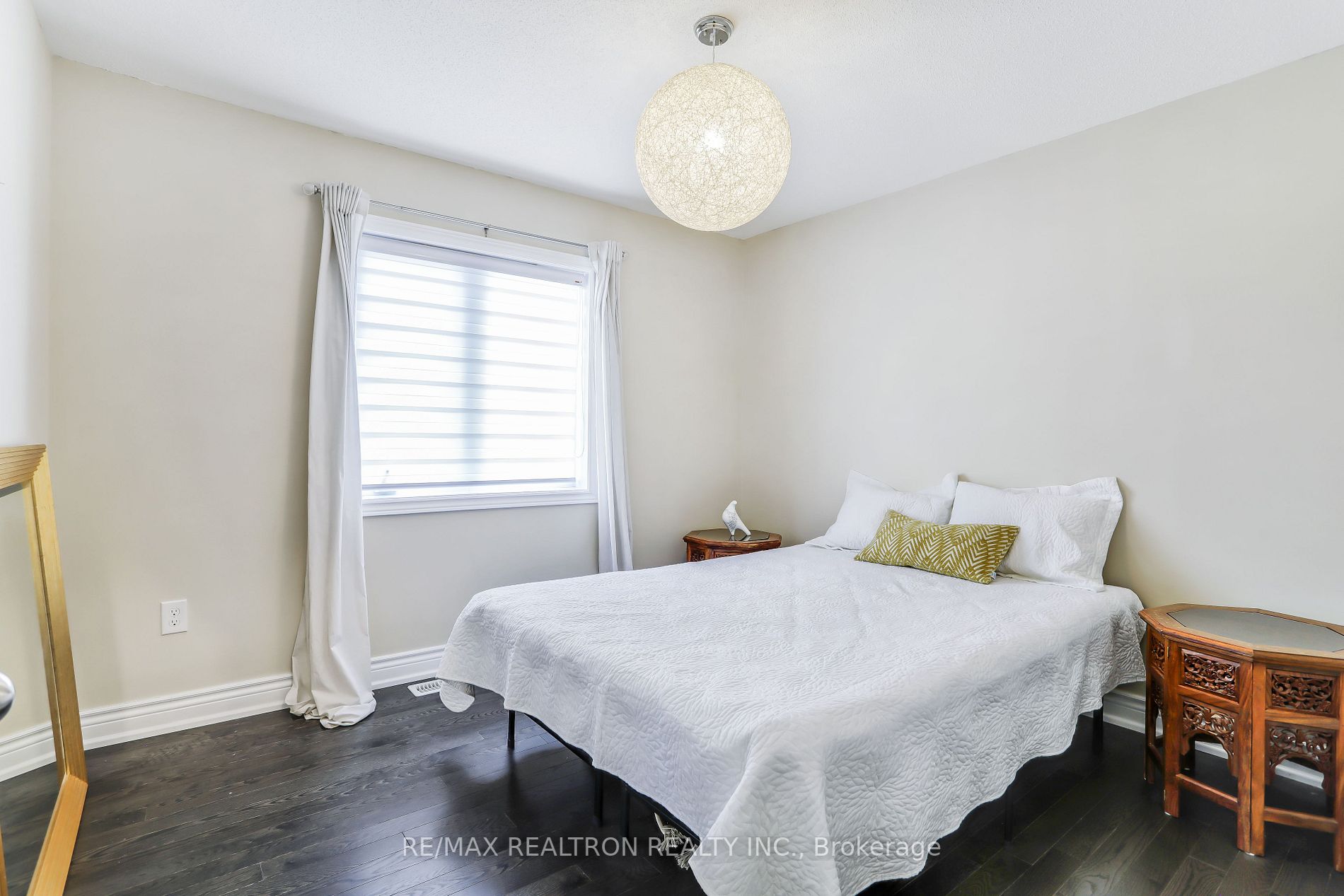 53 Kavanagh Ave