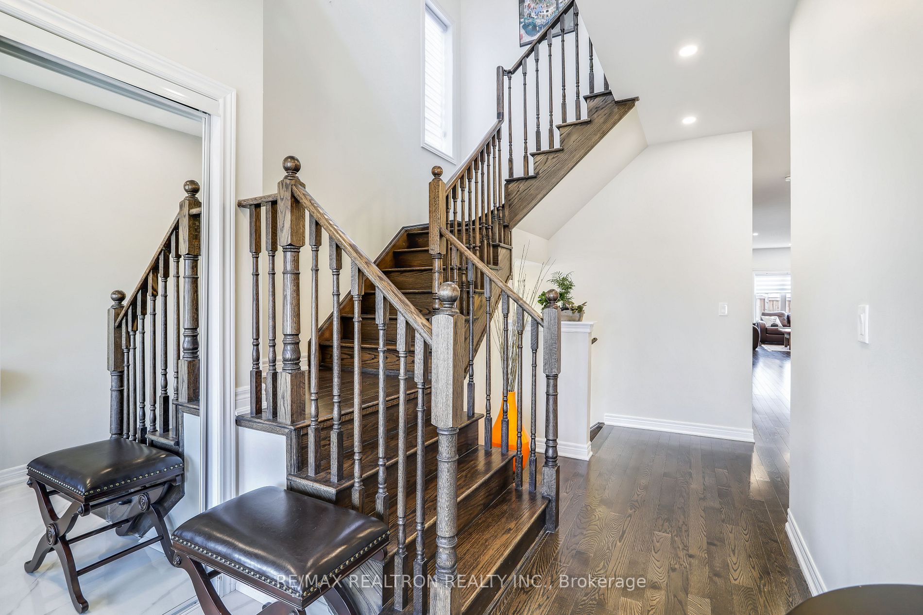 53 Kavanagh Ave