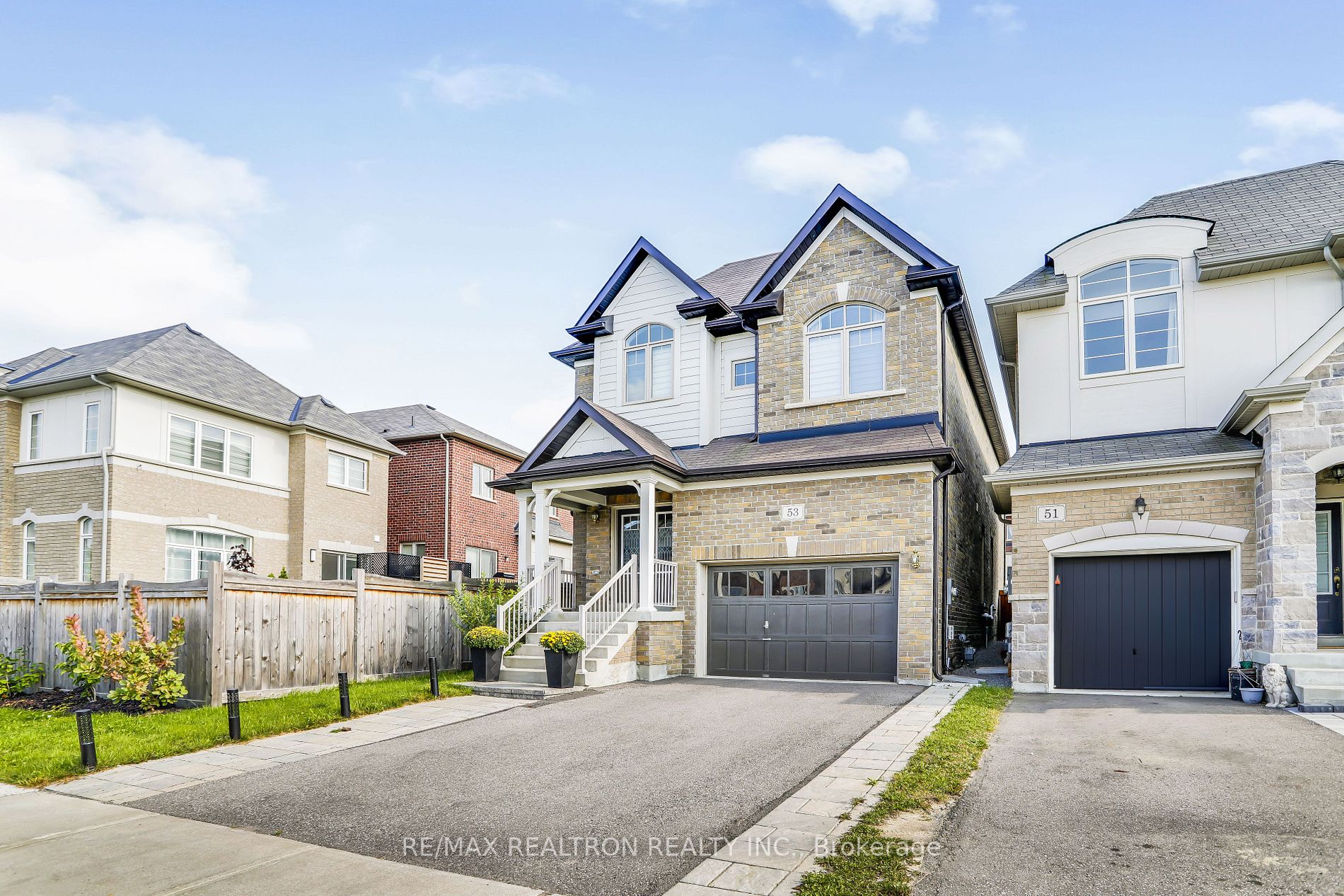 53 Kavanagh Ave
