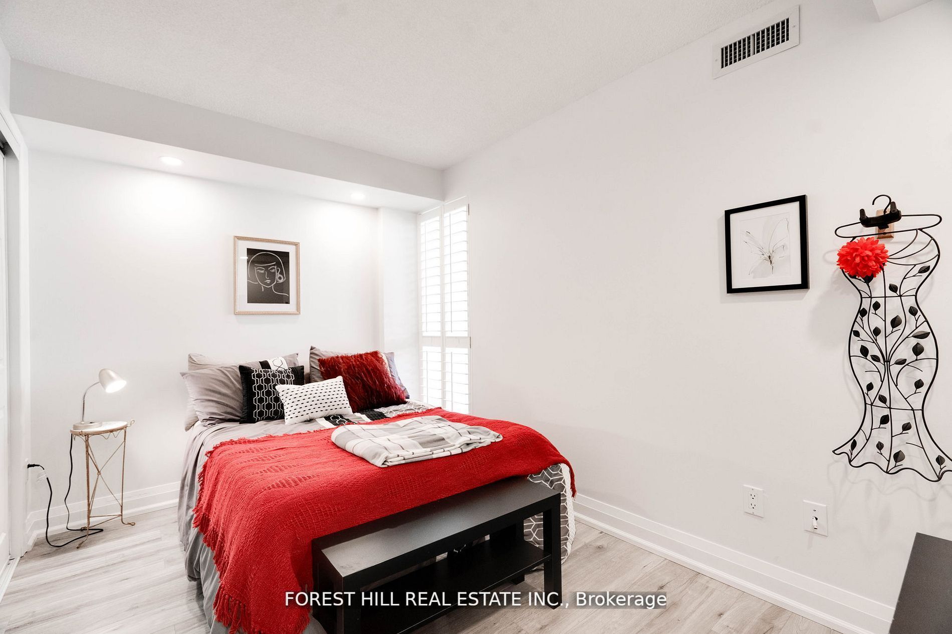 1 Clark Ave, #501