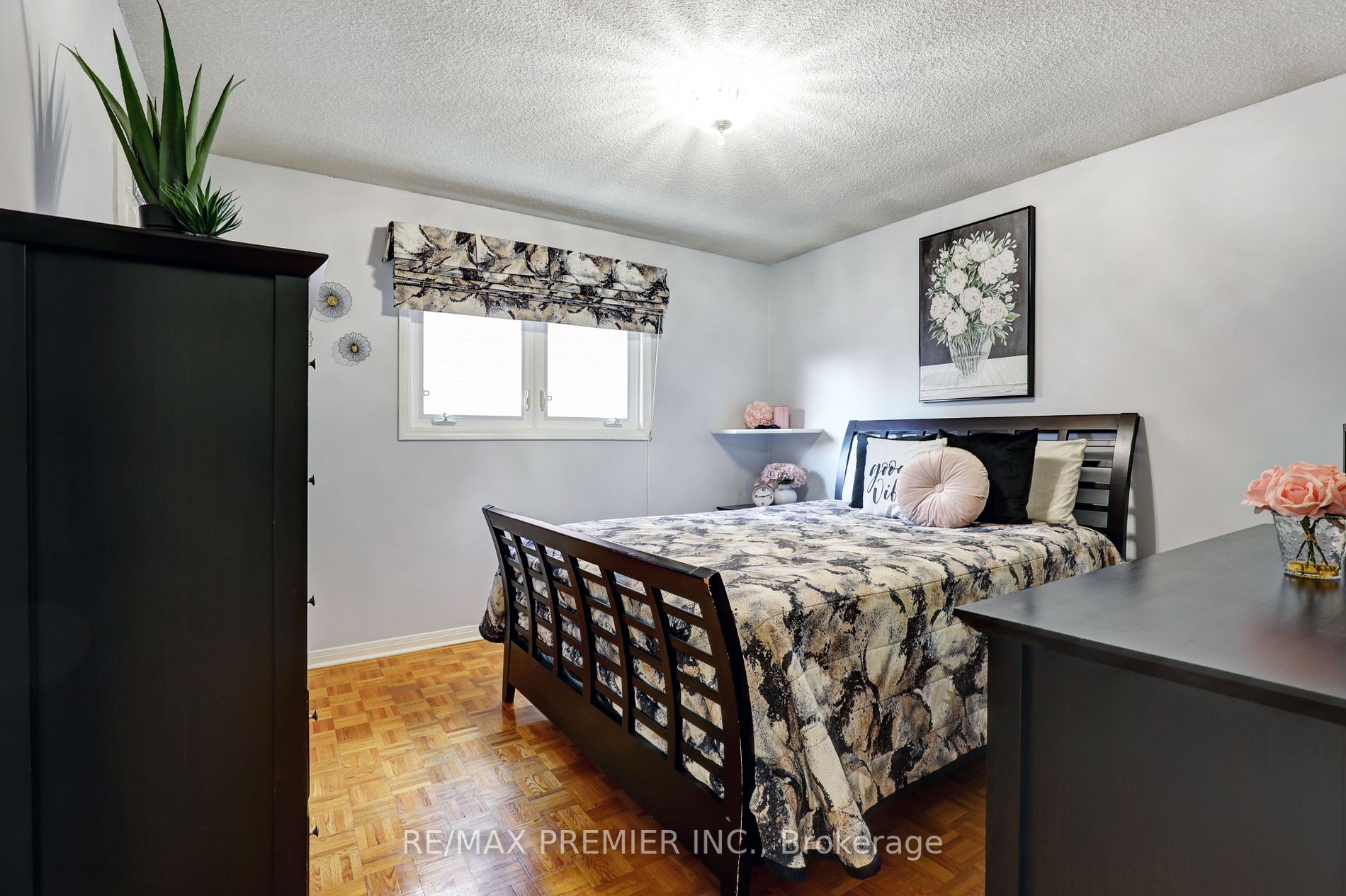 36 Marevan Pl