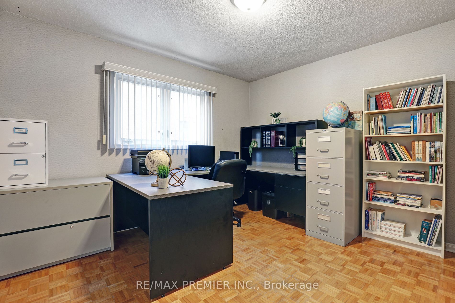 36 Marevan Pl