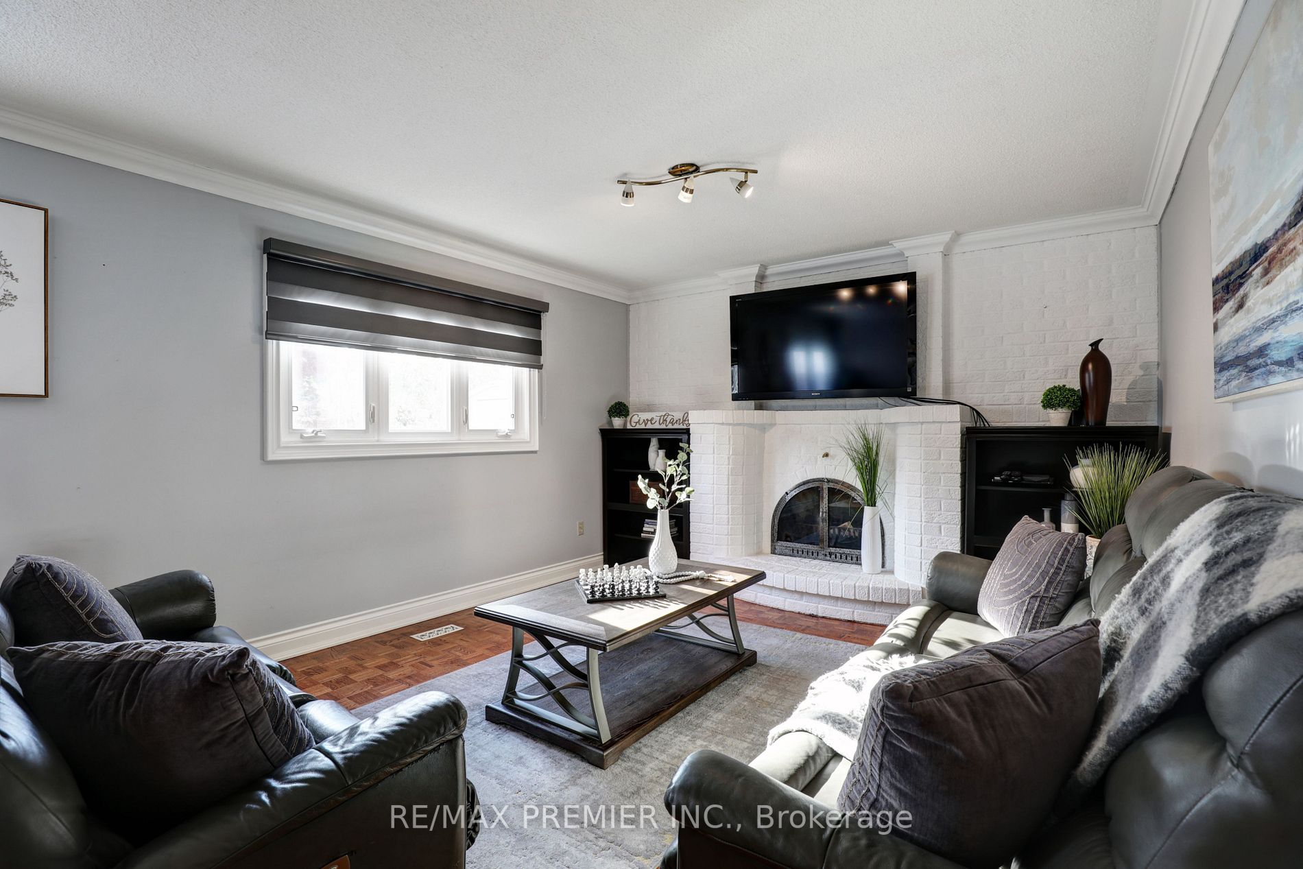 36 Marevan Pl